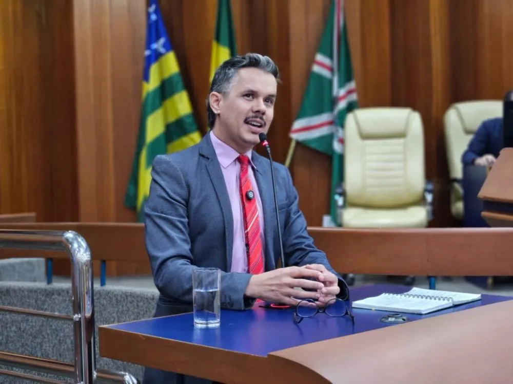 Fabrício Rosa (Foto: Gustavo Mendes/Câmara de Goiânia) Fonte: A Redação - https://aredacao.com.br/camara-aprova-projeto-que-institui-politica-de-valorizacao-do-carnaval-de-rua-em-goiania/