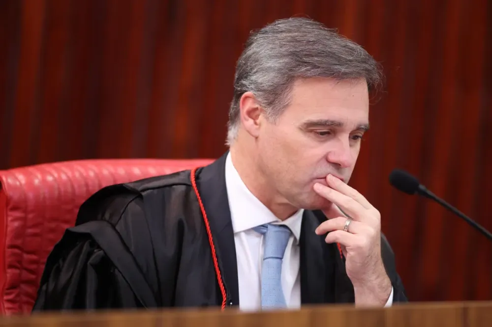 Mendonça propõe ao TSE critério que condiciona deepfake ao grau de realismo do conteúdo