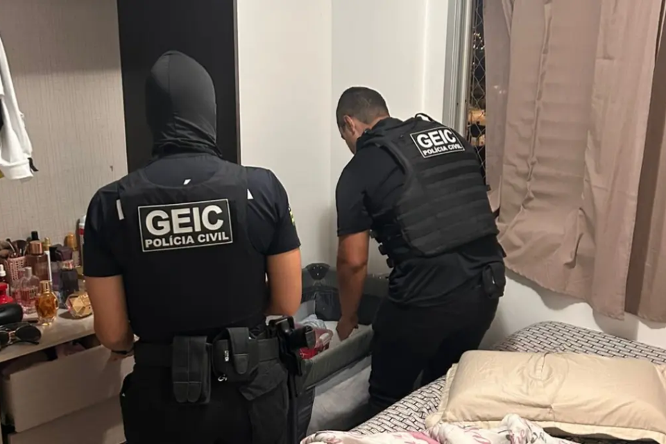 Polícia Civil prende trio do golpe do falso Pix após fraude contra empresa em Águas Lindas