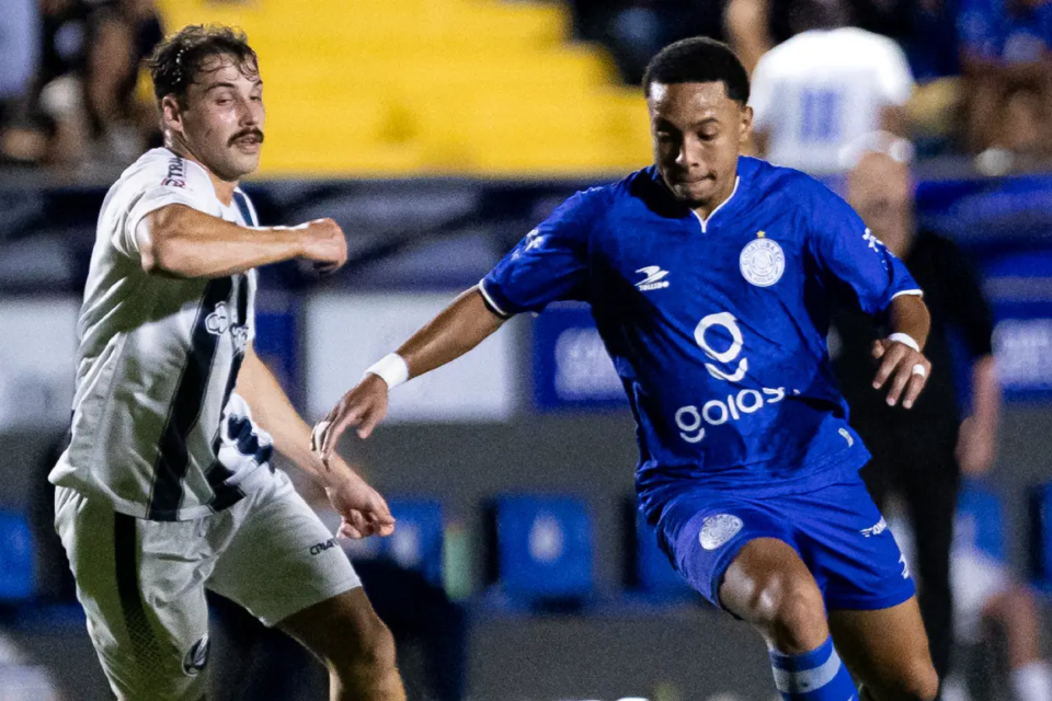 Goiatuba empata com o São José-RS em jogo dramático e garante vaga na Série C em Goiatuba