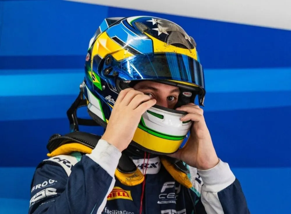 Piloto de Goiânia acelera na terceira etapa da F4 Brasil em São Paulo