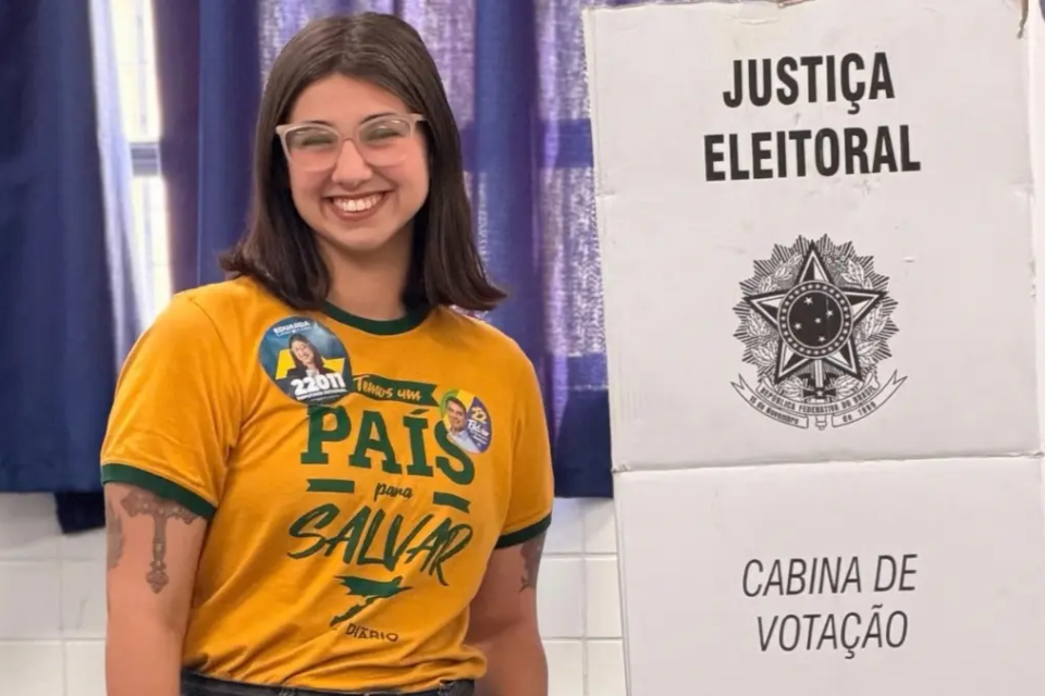 Quem é Eduarda Campopiano, jovem eleita com quase 2 milhões de votos para a Alesp após declarações polêmicas