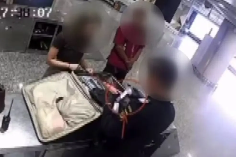 Paranaense presa com cocaína em xampu na Indonésia pode pegar pena de morte ou perpétua