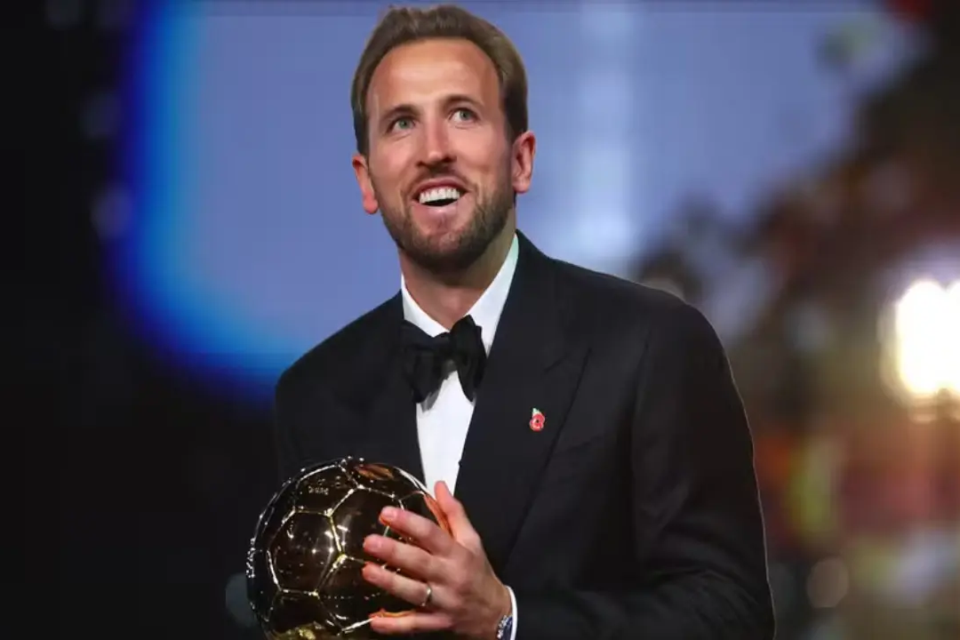 Harry Kane conquista a Bola de Ouro 2026 após temporada histórica pelo Bayern de Munique